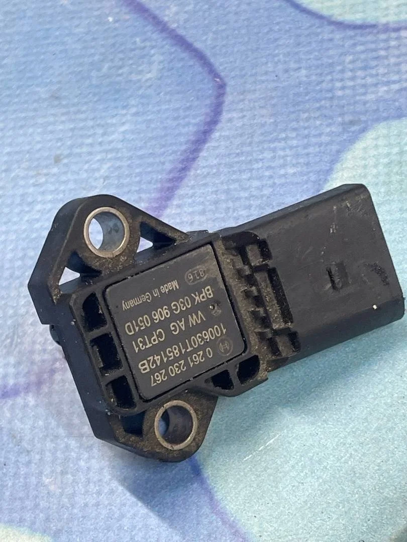 Датчик абсолютного давления Skoda Roomster 2006-2015