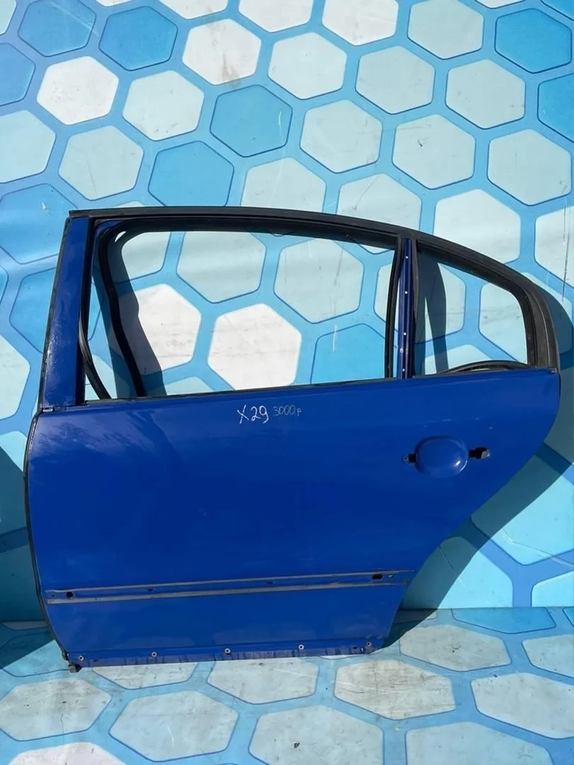 Дверь задняя левая Skoda Superb 1 2002-2008
