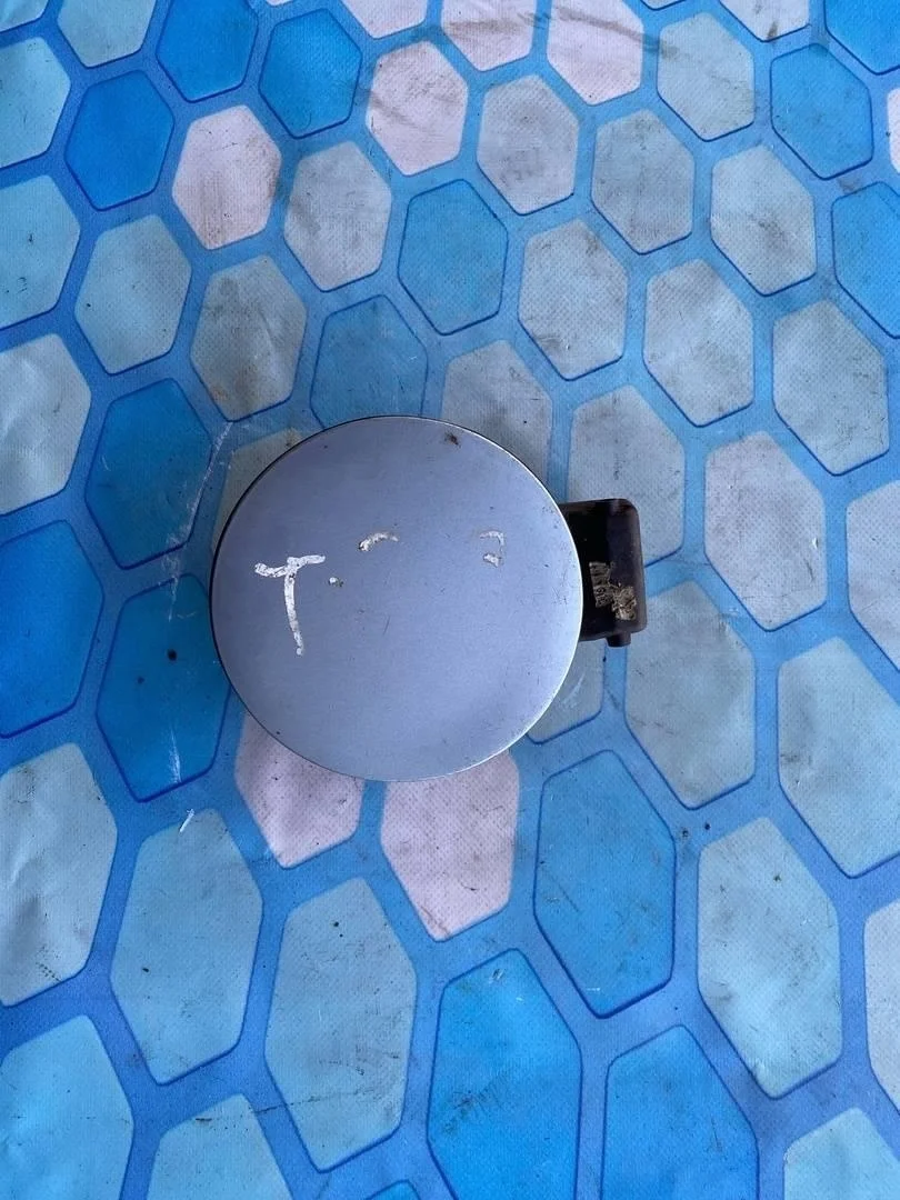 Лючок бензобака Skoda Superb 1 2002-2008