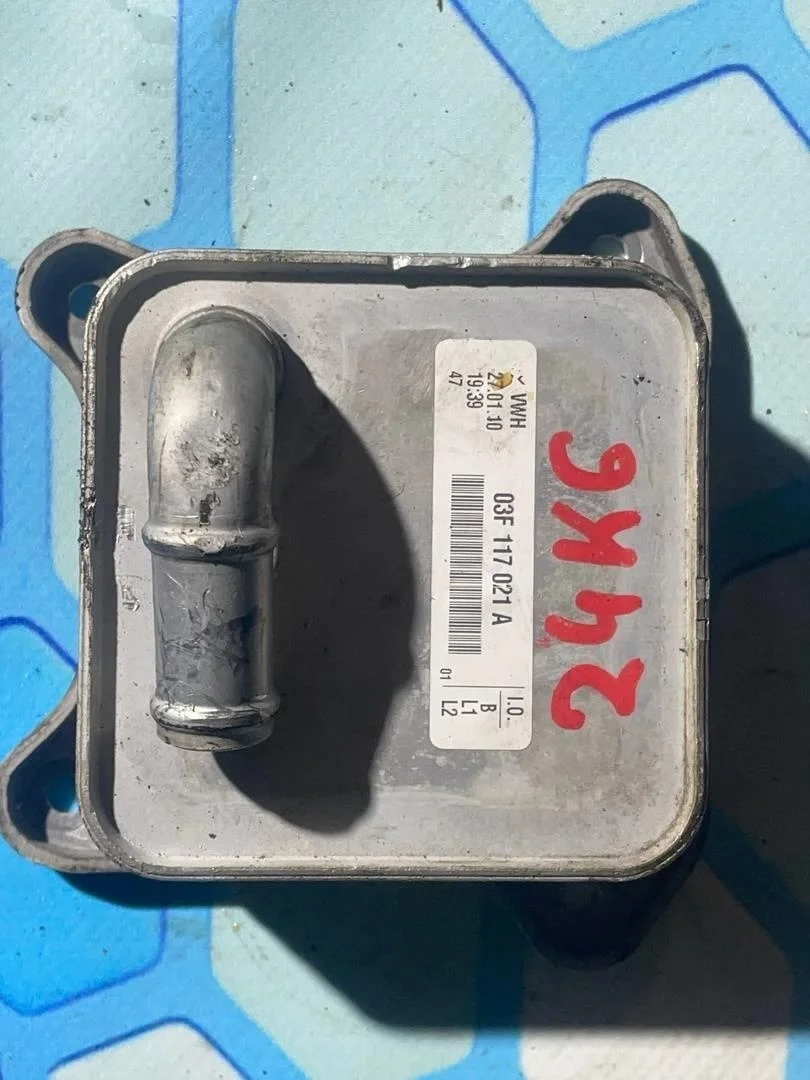 Радиатор масляный Skoda Yeti 2014-.в.