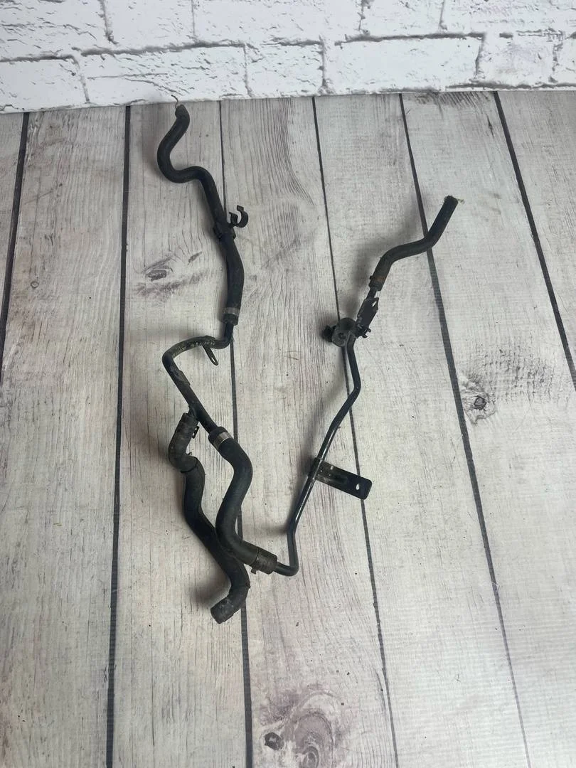 Трубопровод системы охлаждения VW Tiguan 1 2007-2011