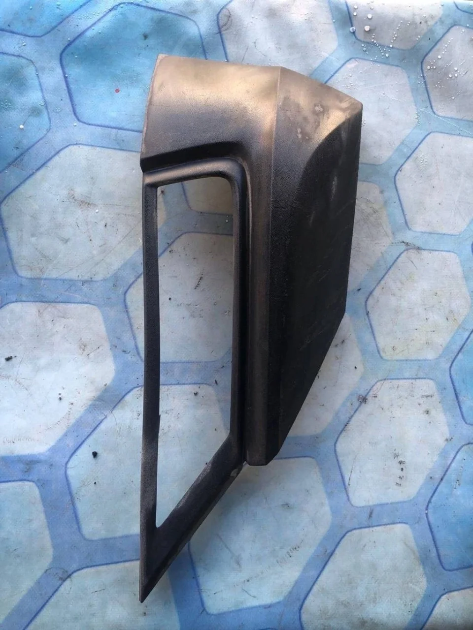 Накладка переднего бампера левая VW Tiguan 2 2016-2021