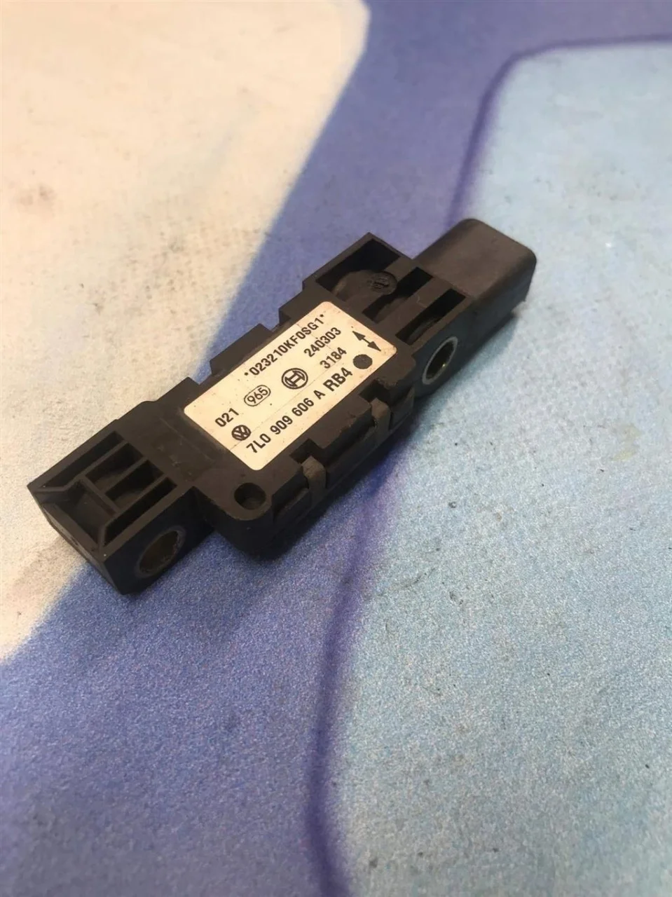 Датчик air bag VW Touareg 1 2002-2007