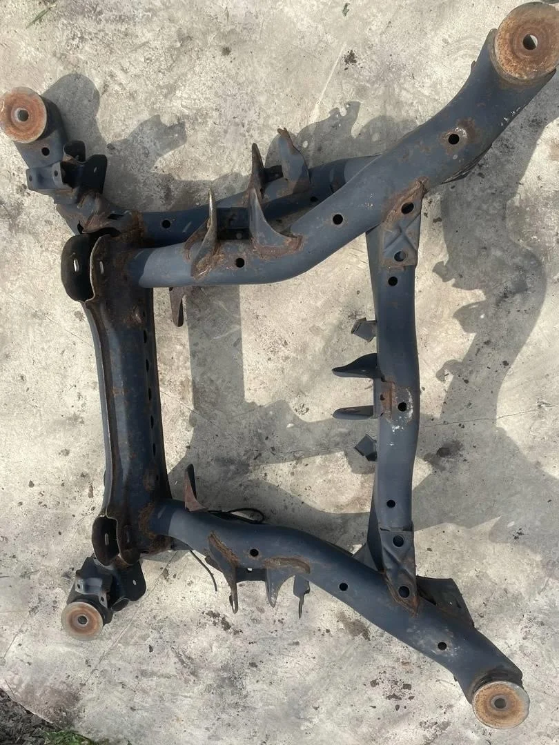 Балка задняя VW Touareg 1 2002-2007