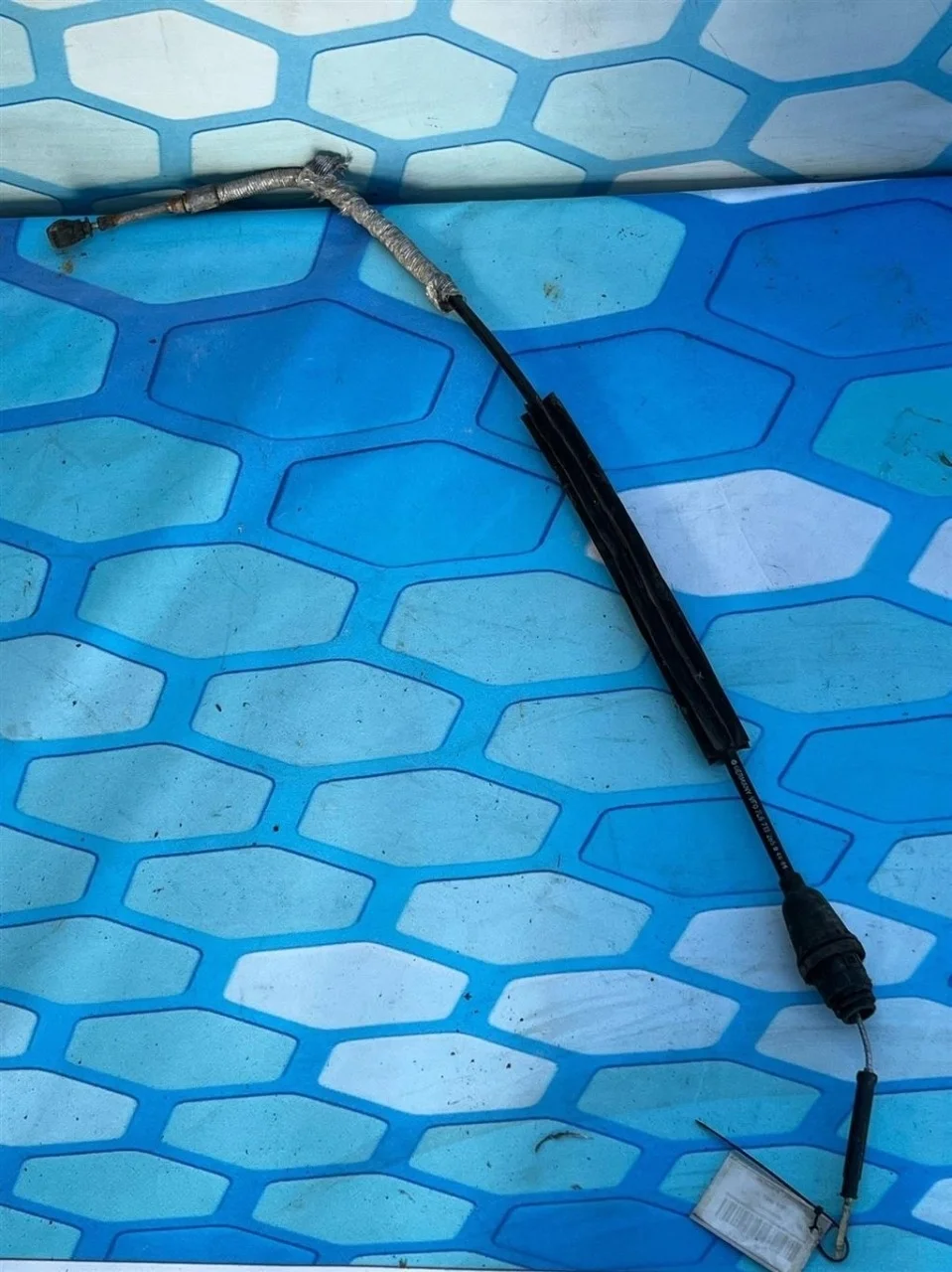 Трос кпп VW Touareg 1 2002-2007