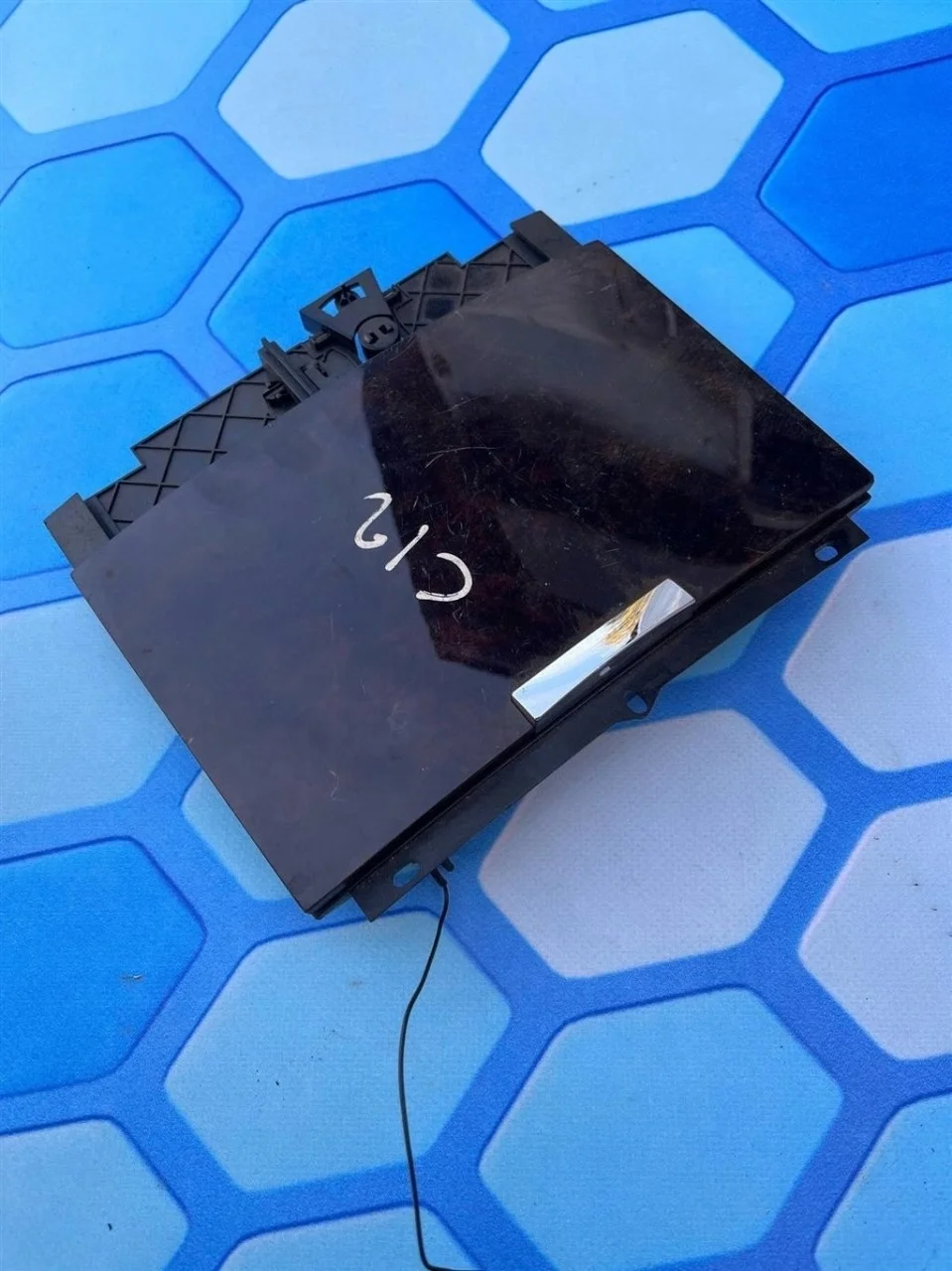 Пепельница передняя VW Touareg 1 2002-2007