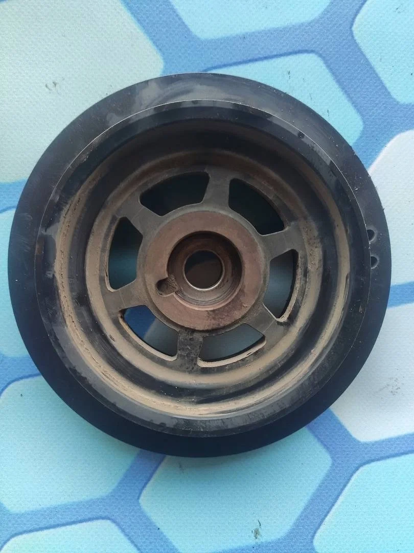 Шкив коленвала VW Touareg 1 2002-2007