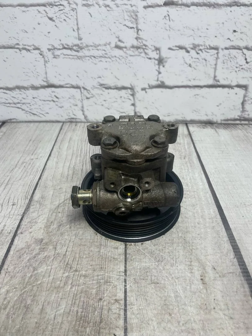 Насос гидроусилителя руля гур VW Touareg 1 2002-2007