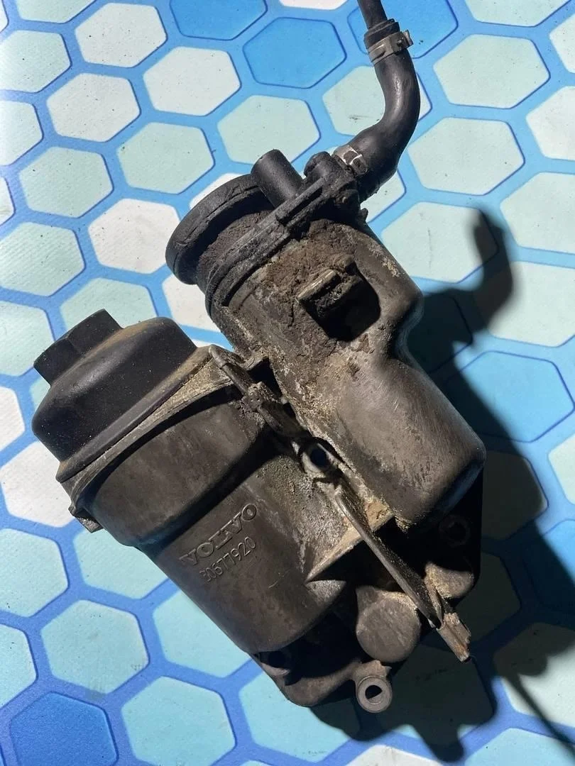 Корпус масляного фильтра Volvo XC70 Cross Country 2 2007-2016