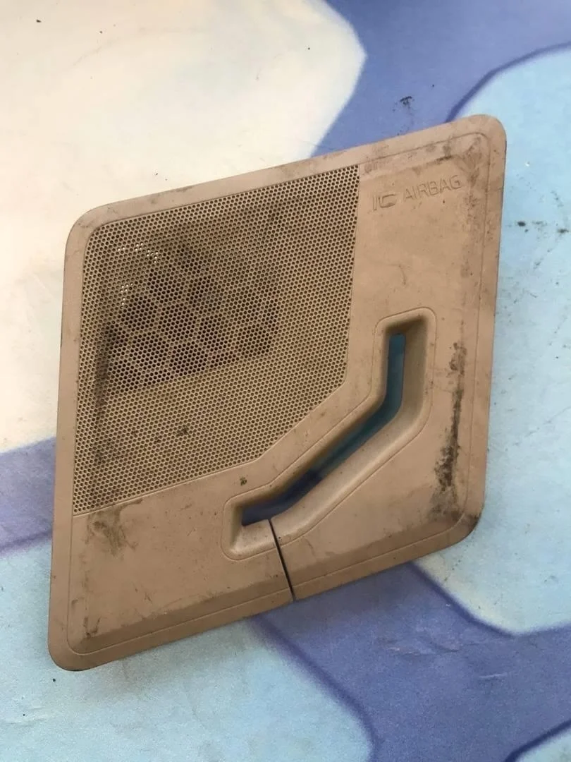 Динамик с корпусом Volvo XC90 2002-2015