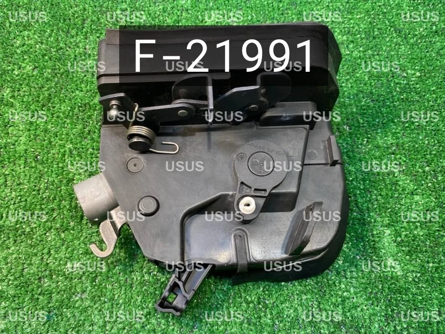 Замок двери задний правый BMW БМВ E53 Е53