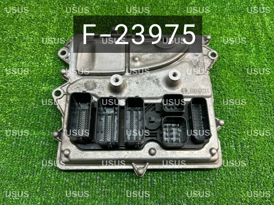 Блок управления ДВС DME BMW БМВ E88 Е88 E82 Е82 E71 Е71 E70 Е70