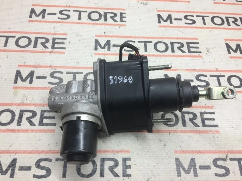 Главный тормозной цилиндр Mercedes-Benz E-Class 2003 A0004300712 W211 112.949