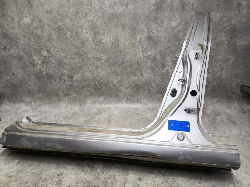 Порог кузова левый Honda Civic 4D FD R18A1