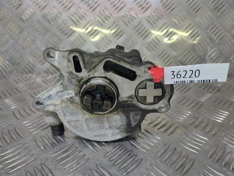 Вакуумный насос Volkswagen Golf 6 2.0TDI