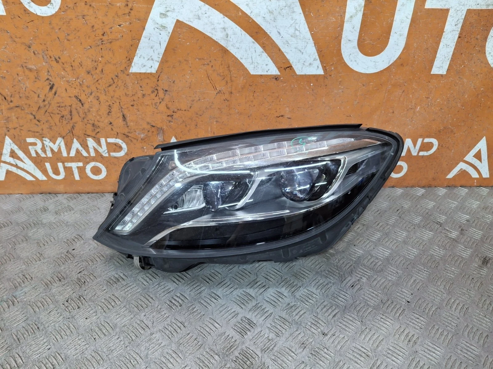 Фара Mercedes -Class 2013-2017 W222