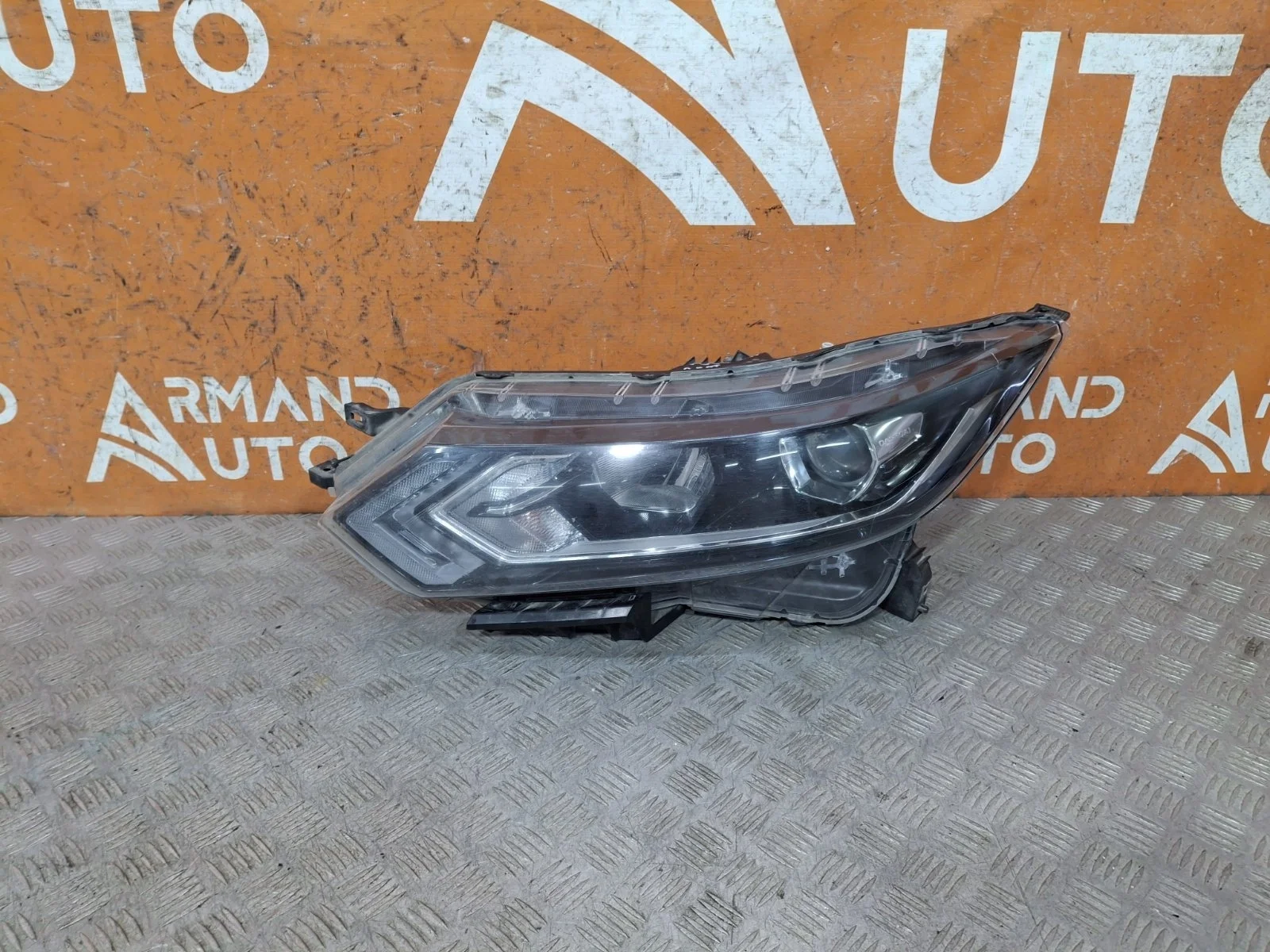 Фара Nissan Qashqai 2017-2022 j11