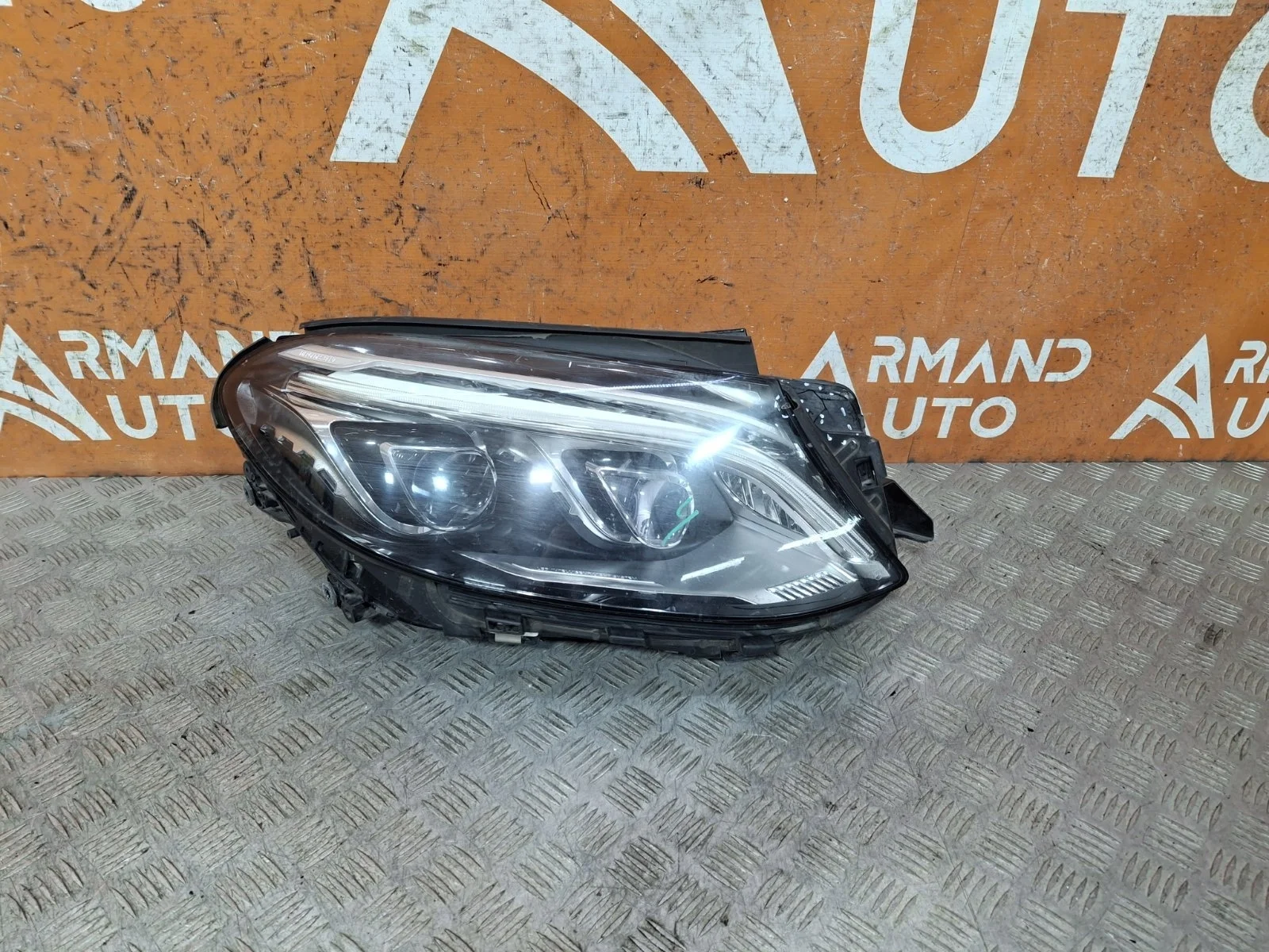 Фара Mercedes ML GLE-Class 2015-2018 W166