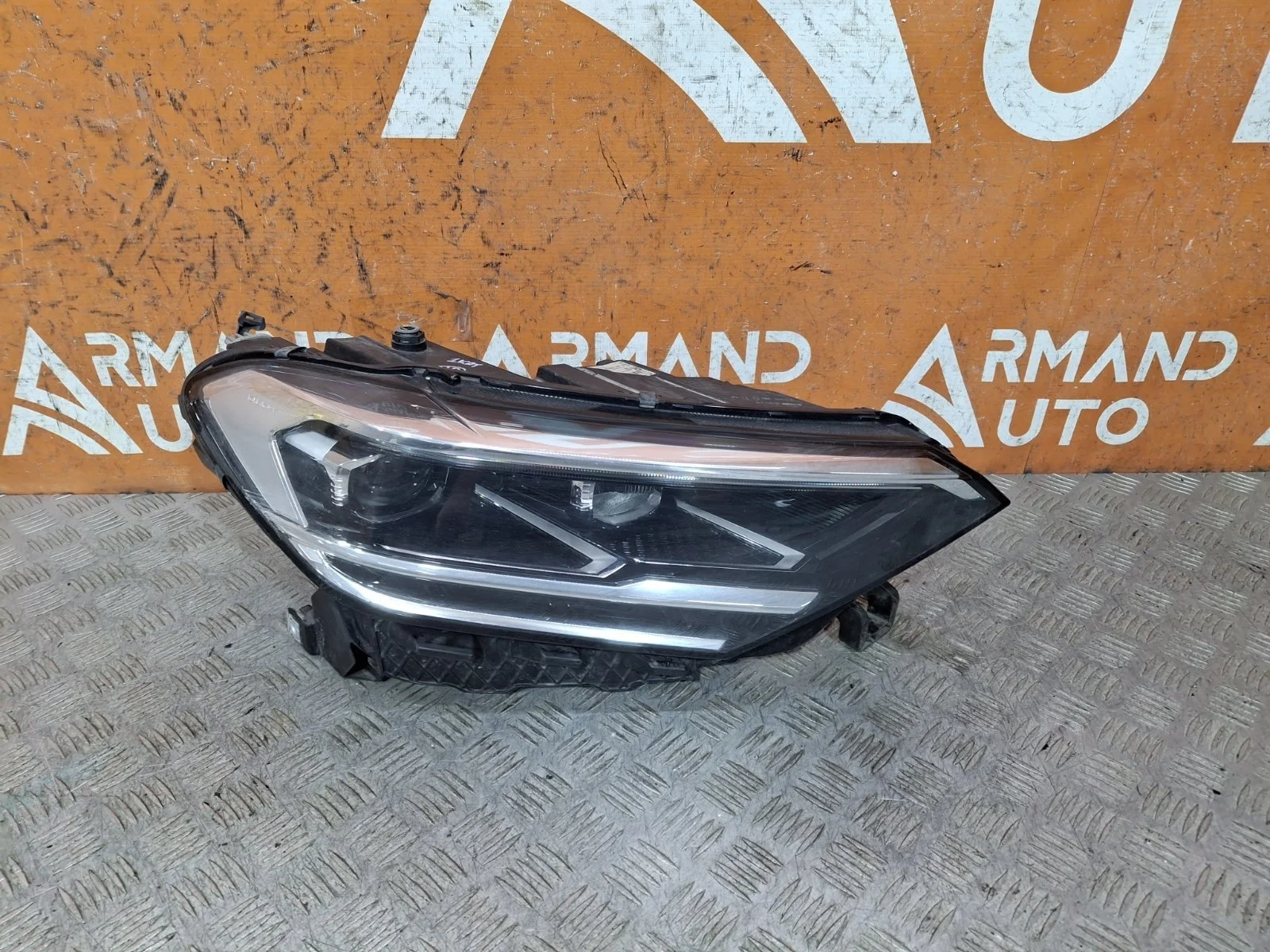 Фара Volkswagen Polo 2020-нв 6