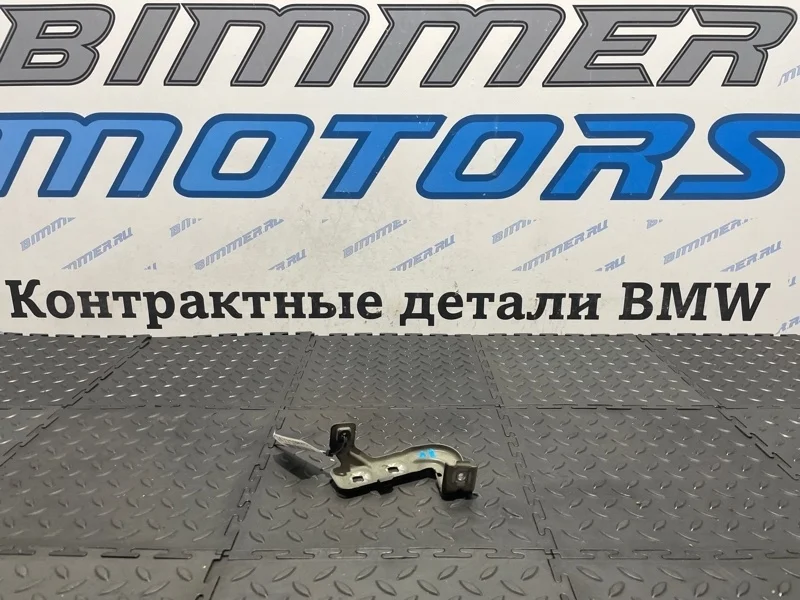 Кронштейн крыла Bmw 335I 2015 41358066940 F30 N55B30A, правый