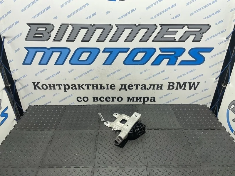 Кронштейн усилителя Bmw 335I 2015 51117266193 F30 N55B30A, левый