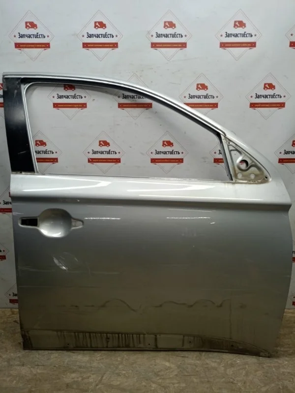 Дверь передняя правая Mitsubishi Outlander 3 2015-2023 5700B844 GF