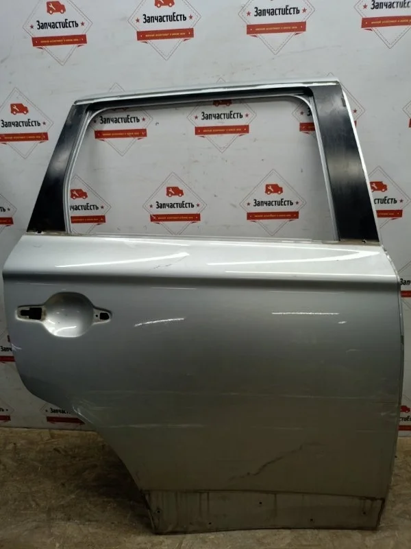 Дверь задняя правая Mitsubishi Outlander 3 2015-2023 5730B558 GF