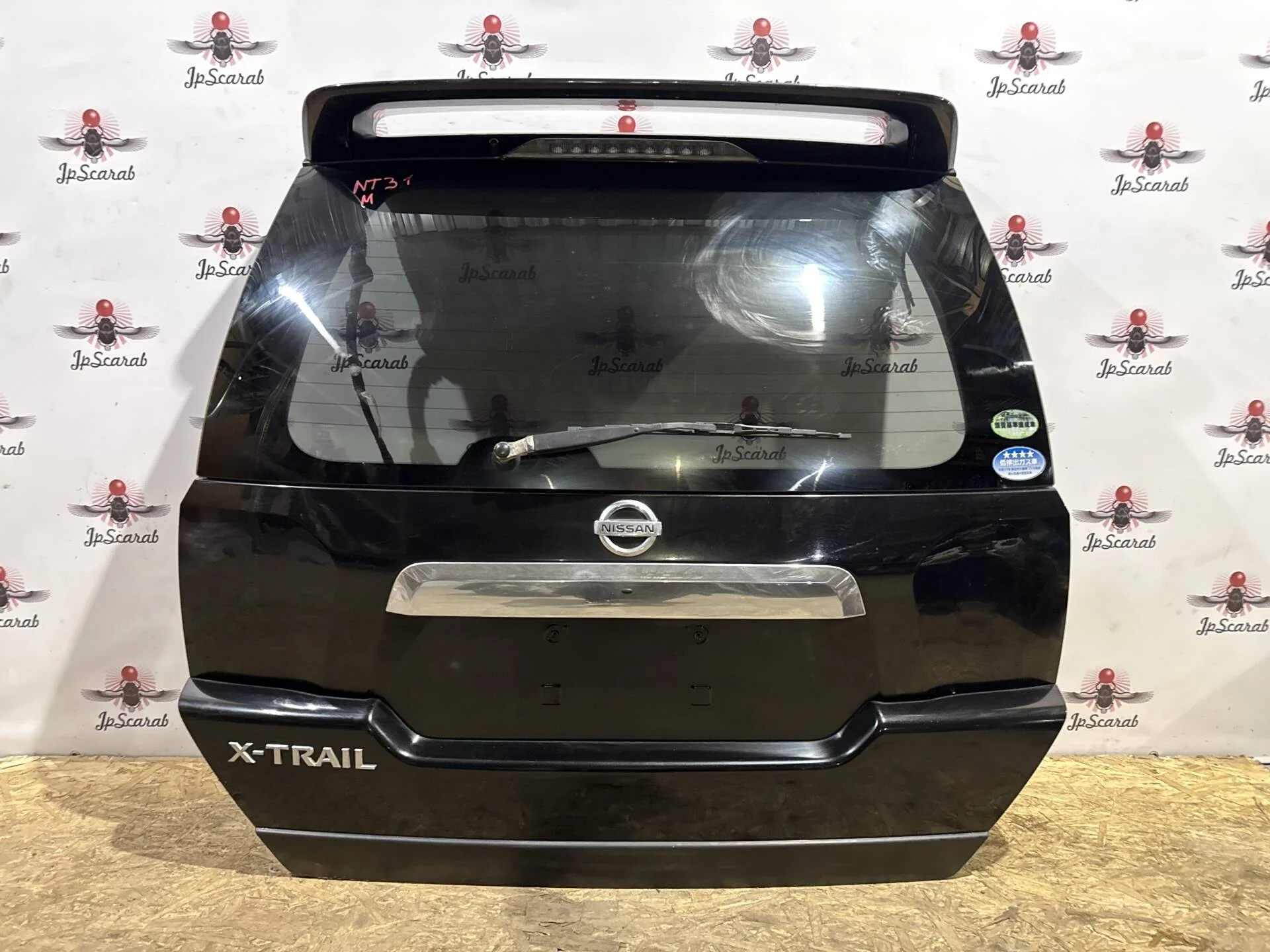 Крышка багажника Nissan X-Trail T31 Со спойлером