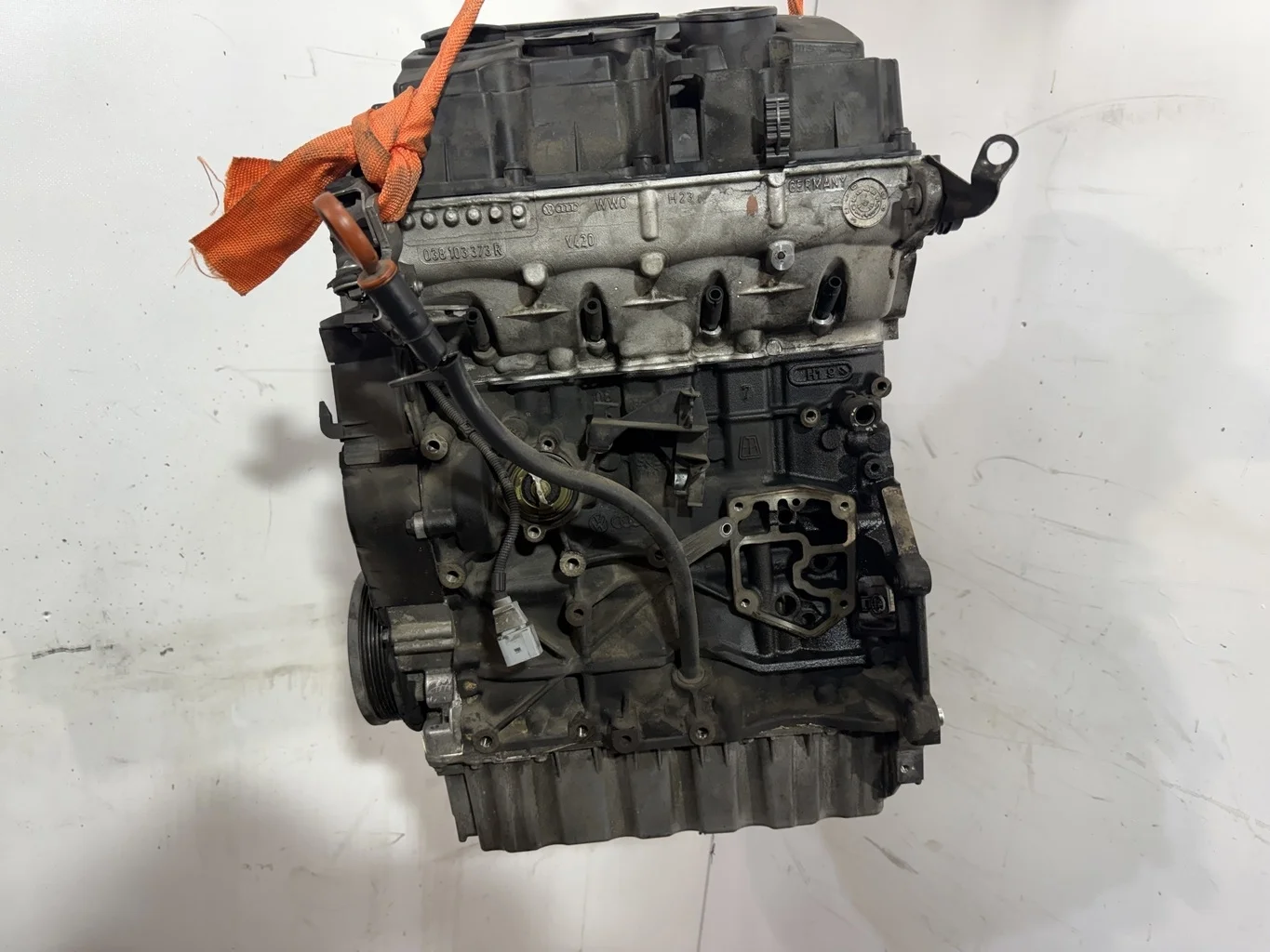 Двигатель BRR  bls,BMM,BMP,BRR,BRS,bsu 1.9 TDI Vo