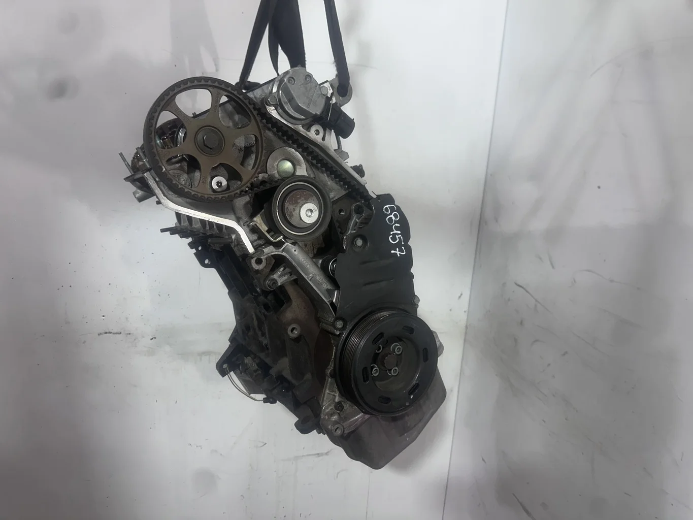 Двигатель AWM  AJH,AMB,APX,aug,AUQ,AVJ,awc,AWM,aw