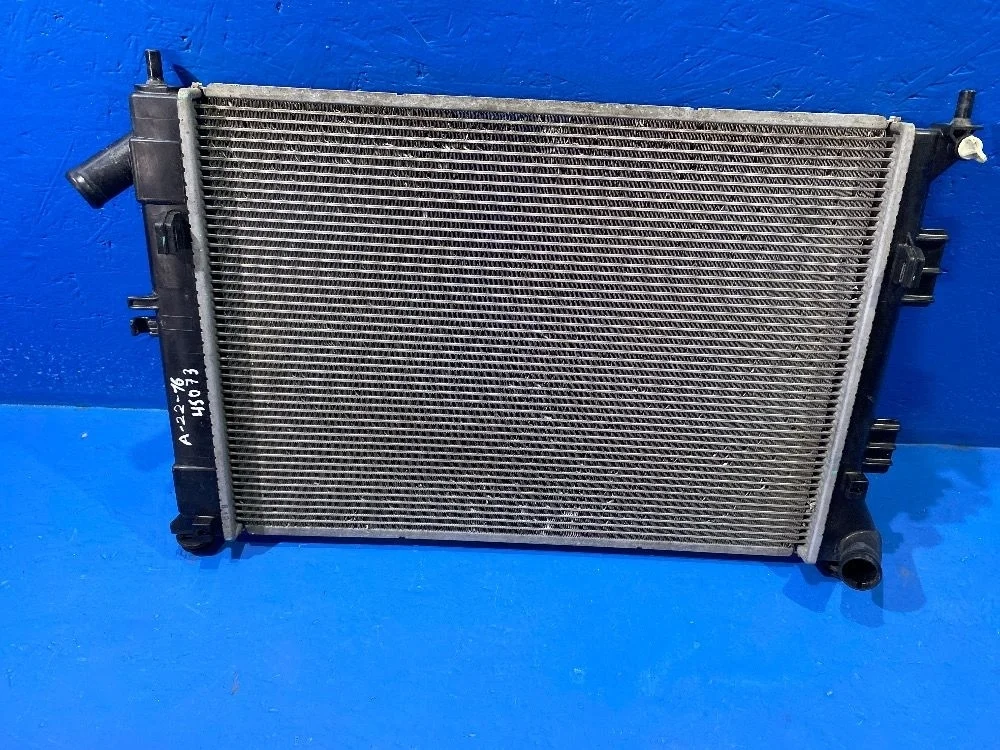 Радиатор основной Kia Ceed 2 б.у