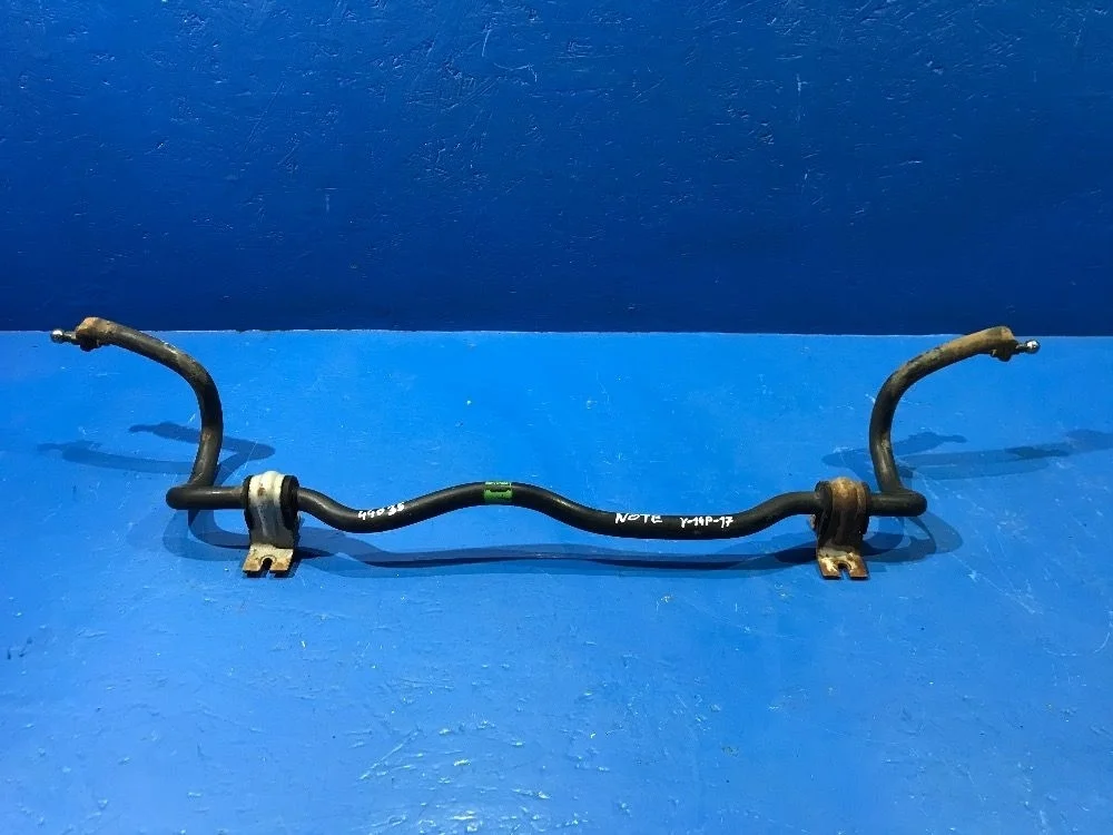 Стабилизатор передний Nissan Note E11 (2005—2009) б.у