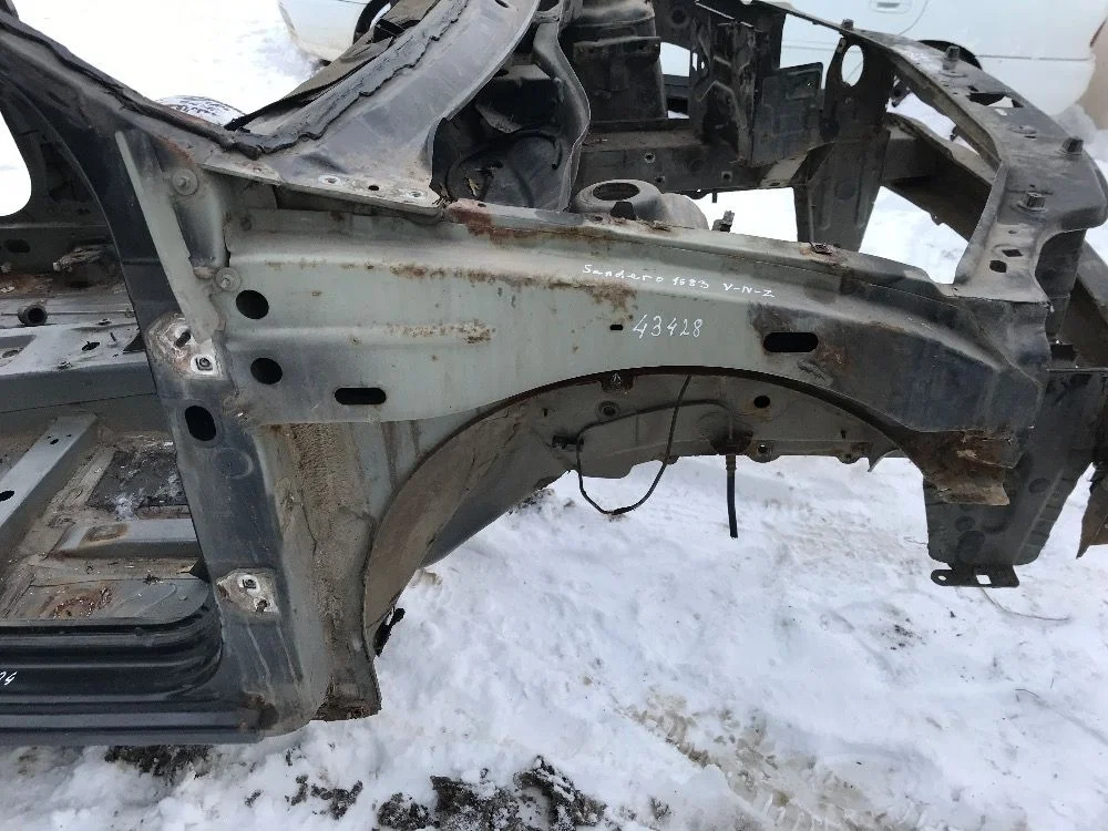 Лонжерон передний правый Renault Sandero I 2012 б.у