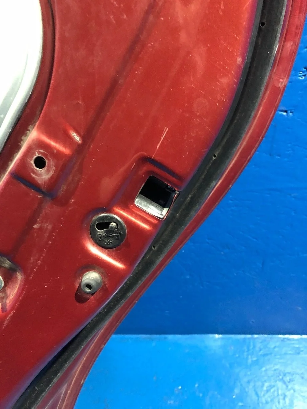 Замок дверной задний правый Kia Ceed ED 2006-2012 б.у