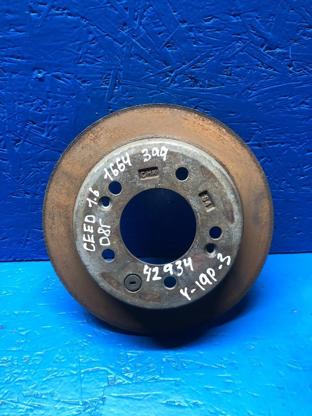 Тормозной диск задний KIA ceed 1 ED Лев, Прав б.у