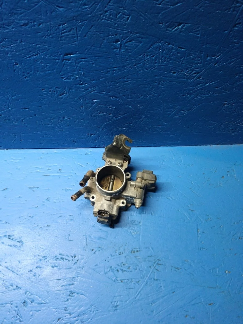 Дроссельная заслонка Kia Ceed ED 1.6 б.у