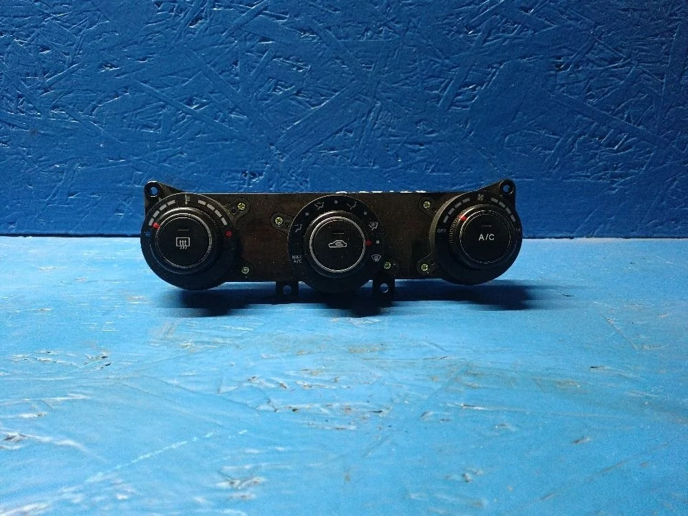 Блок управления климатом Kia Ceed 1 1.6 2008 б.у