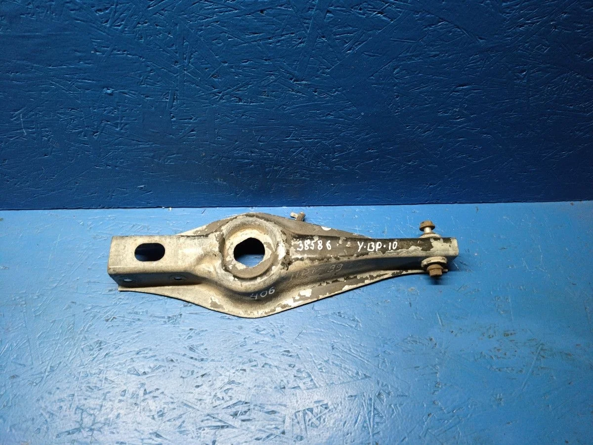 Рычаг задний L=R Peugeot 406 I (1995—2003) б.у