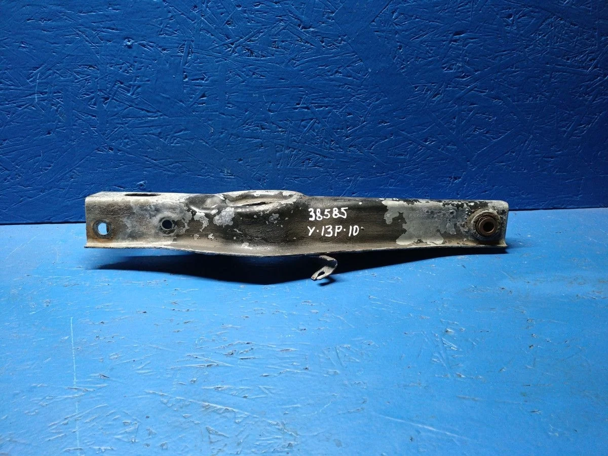 Рычаг задний L=R Peugeot 406 I (1995—2003) б.у