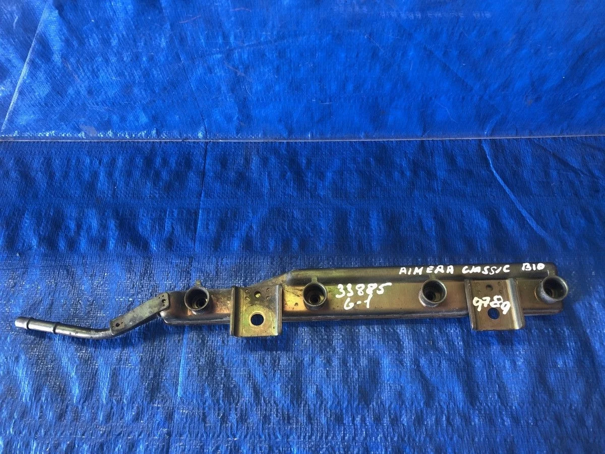 Рейка топливная (рампа) Nissan Almera Classic I (2006—2013) б.у