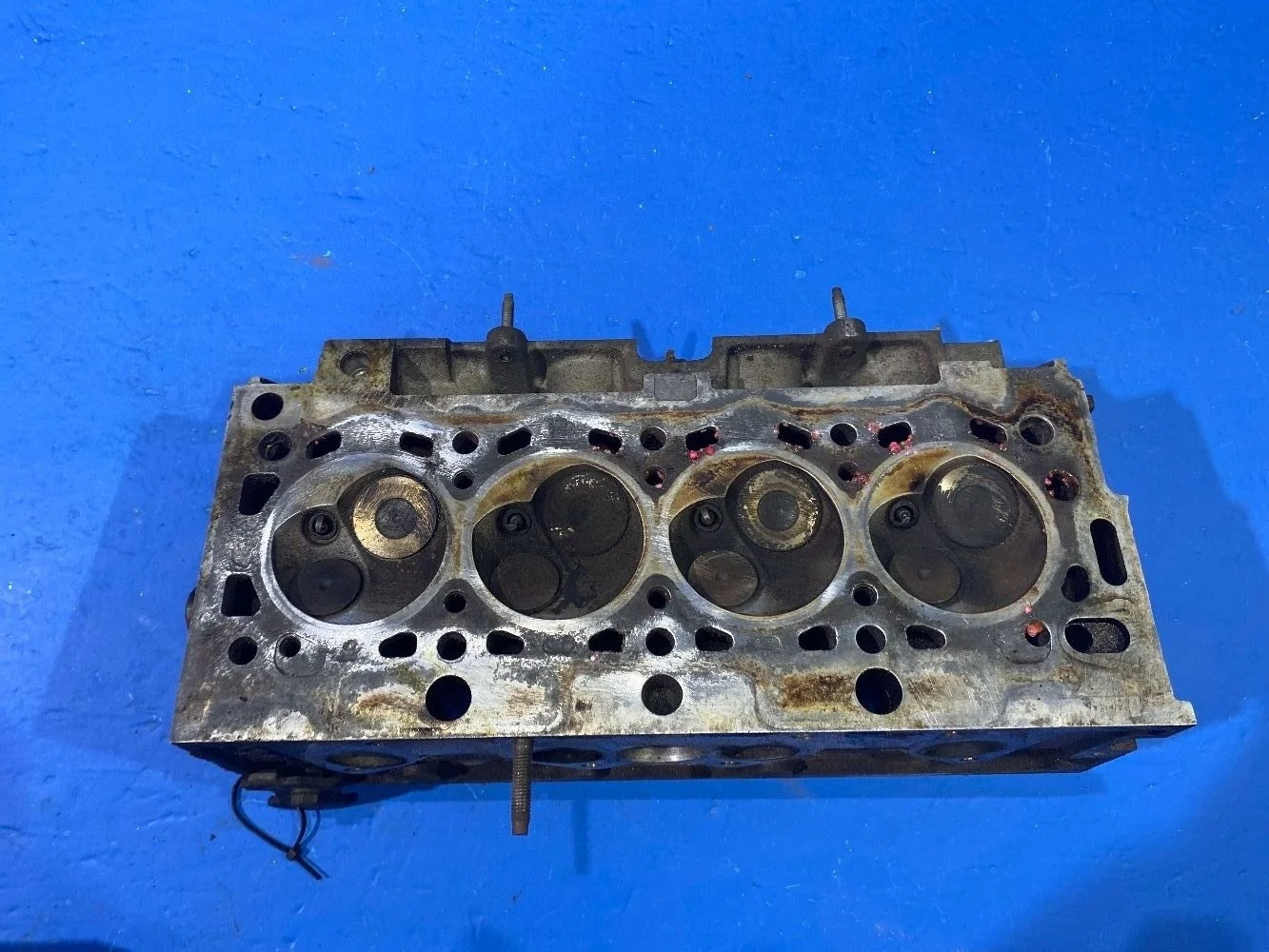 Головка блока цилиндров (ГБЦ) Peugeot 206 I (1998—2012) б.у