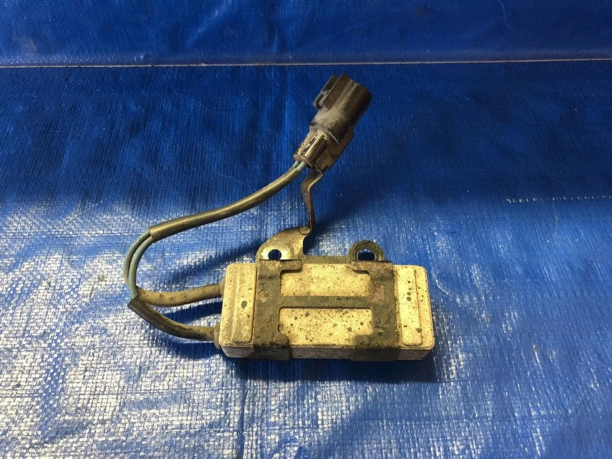 Блок управления вентилятором Toyota Corolla IX (2000—2004) б.у