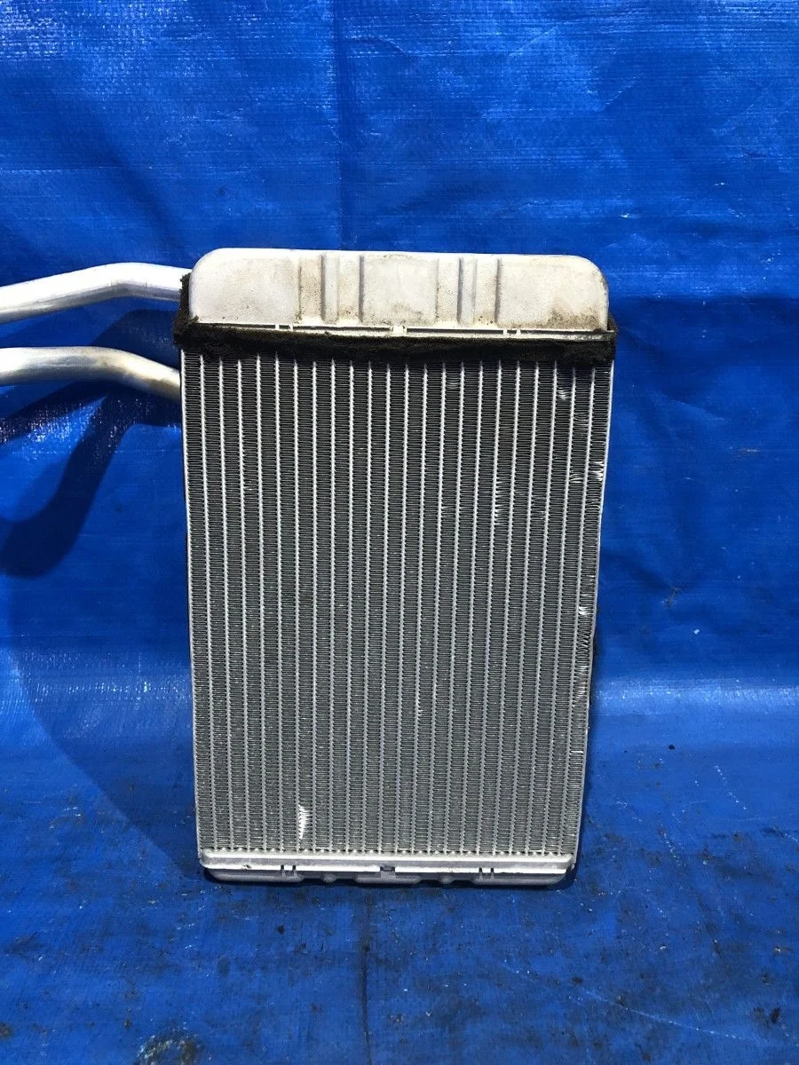 Радиатор отопителя (печки) Mercedes-Benz C-класс W203/S203/CL203 (2000—2004) б.у