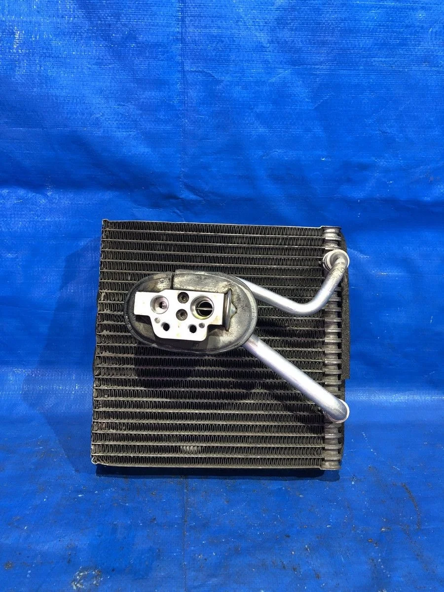 Испаритель кондиционера Audi A3 8P рестайлинг (2004—2008) б.у