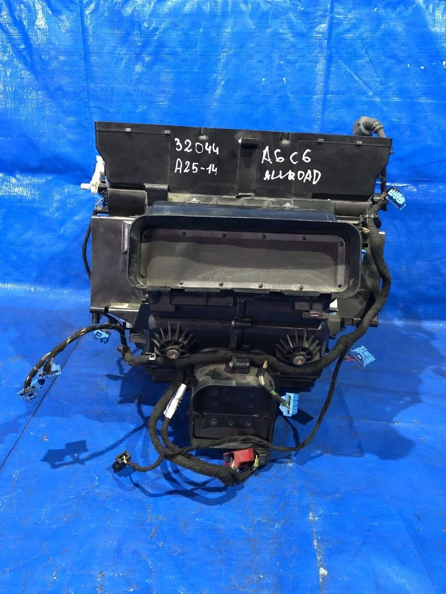 Корпус отопителя Audi A6 Allroad Quattro C6 (2006—2008) б.у