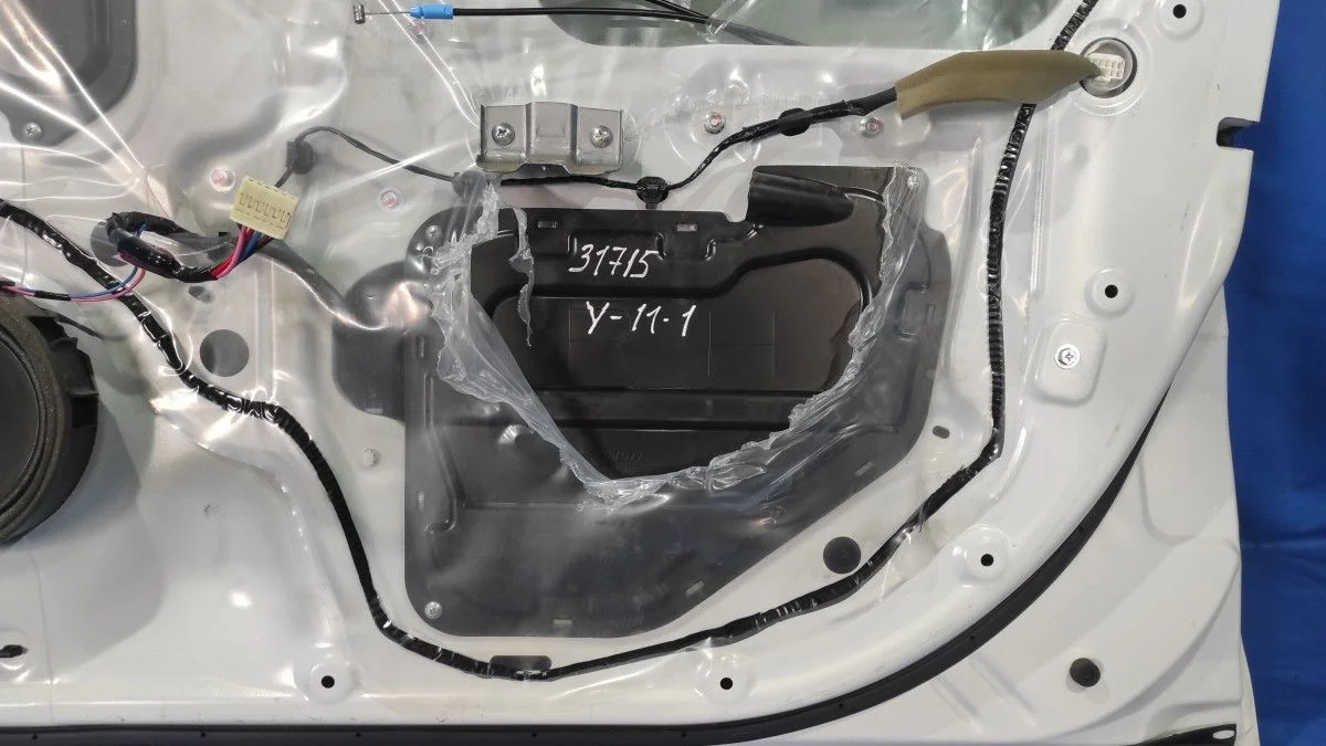 Стеклоподъемник электр. передний правый Mitsubishi Outlander III рестайлинг 3 (2018—2025) б.у