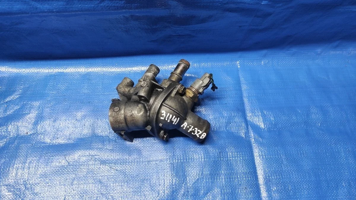 Корпус термостата Honda CR-V I (1995—1999) б.у