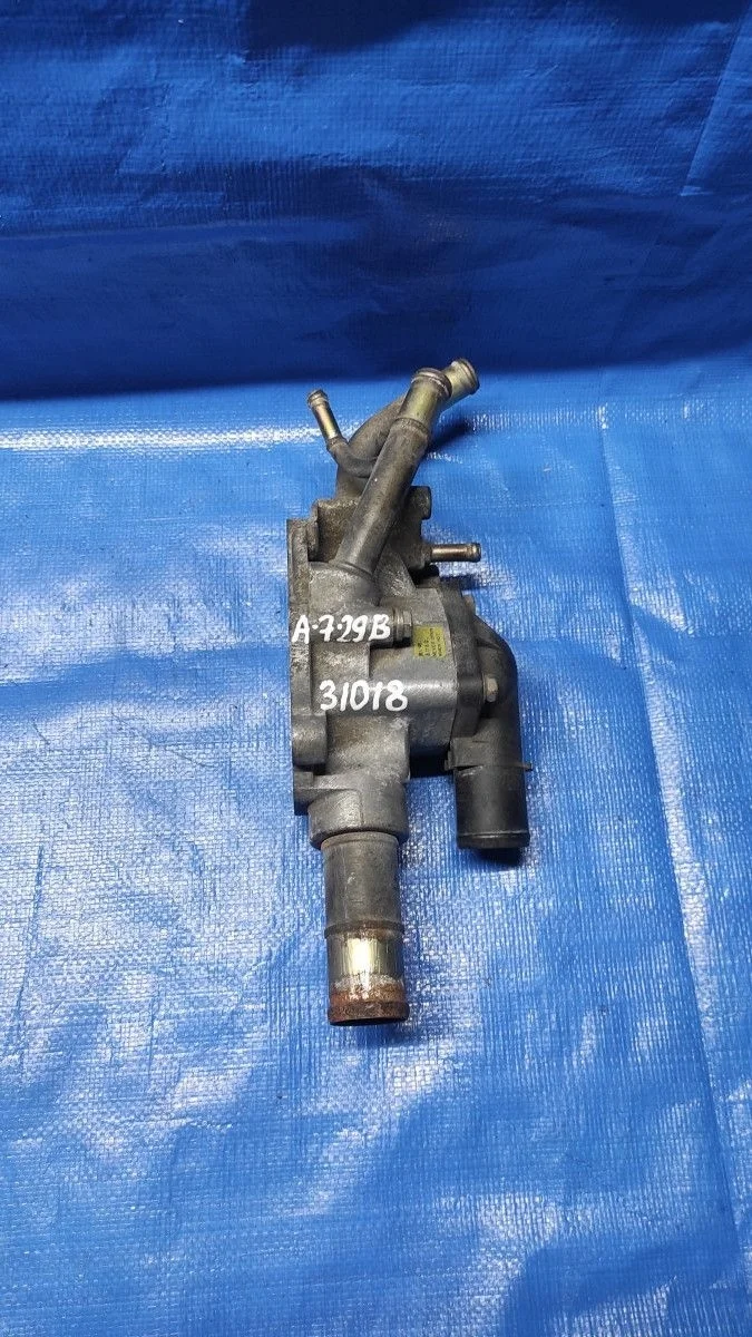 Корпус термостата Nissan Primera P12 (2001—2008) б.у