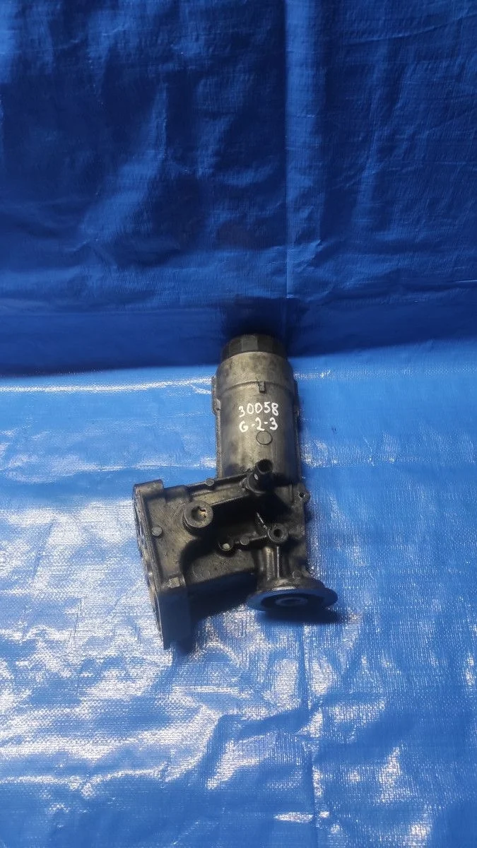 Корпус масляного фильтра Volkswagen Passat B5 рестайлинг (2000—2005) б.у