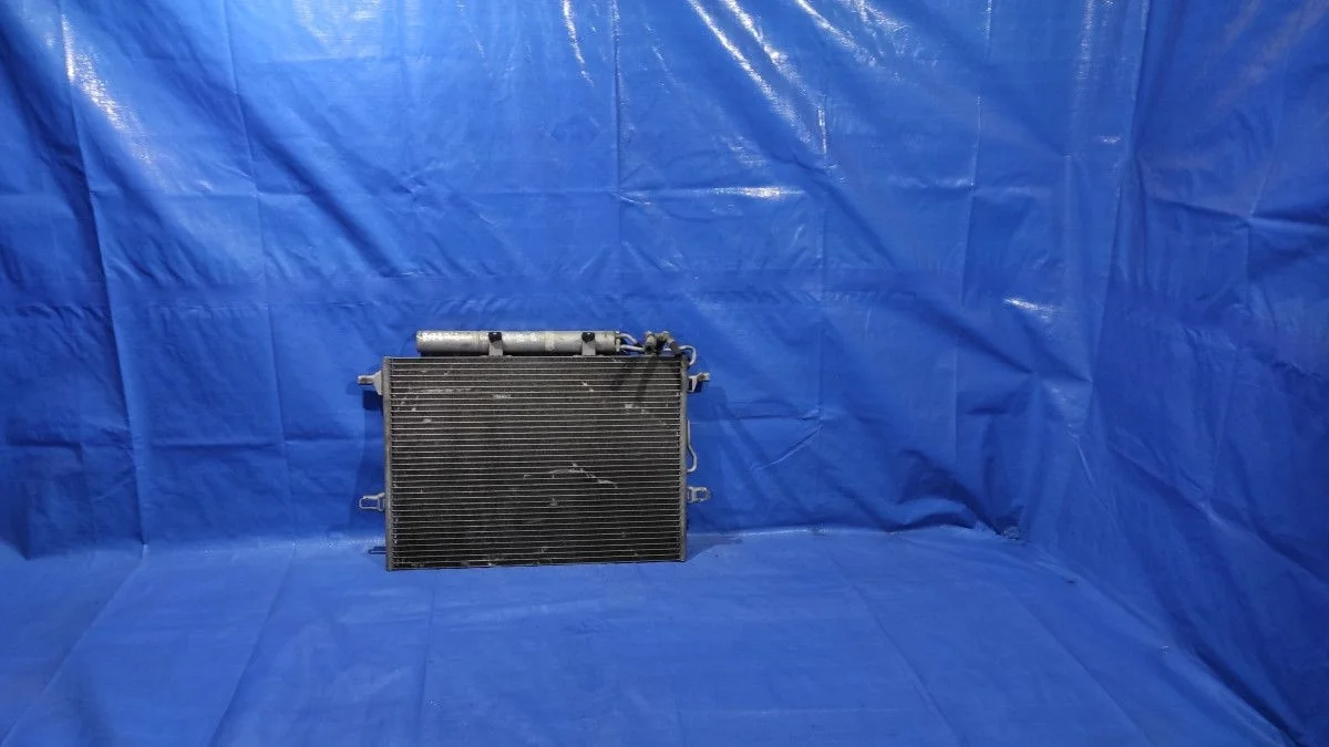 Радиатор кондиционера Mercedes-Benz E-класс W211/S211 (2002—2006) б.у